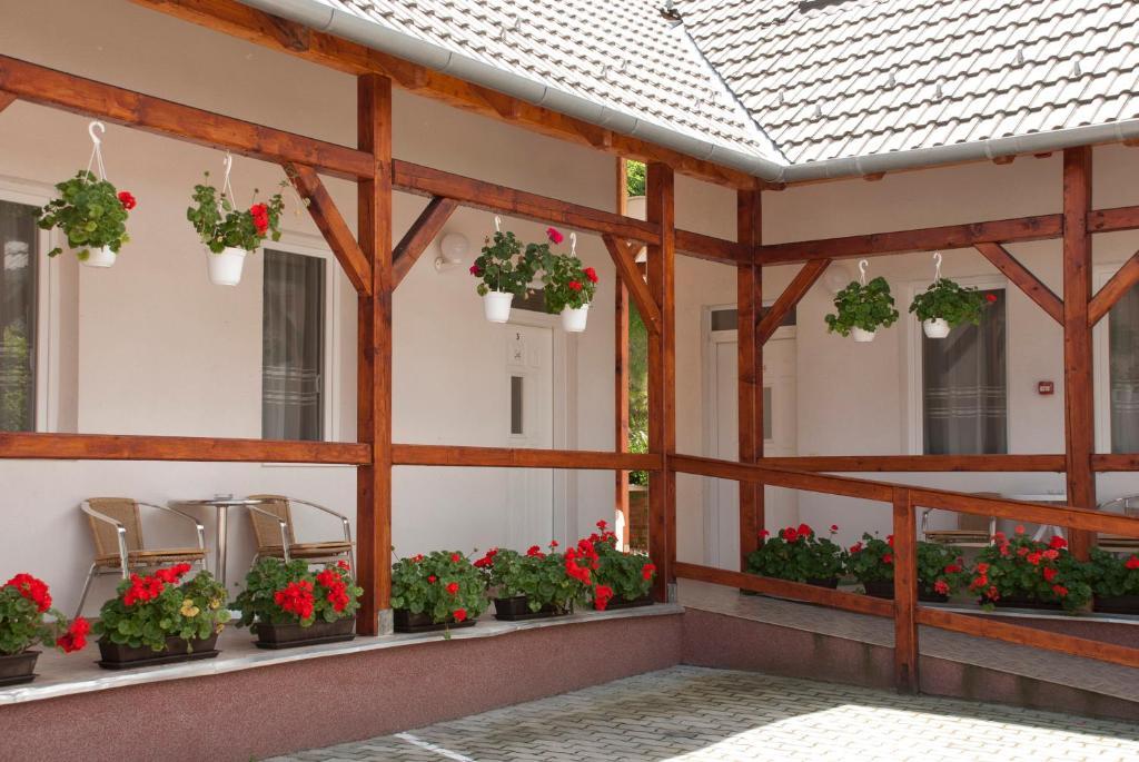 Apartament Polonia Apartman Egerszalók Zewnętrze zdjęcie